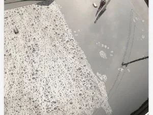 Sujetador transparente de efecto hidrófobo